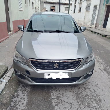 Peugeot 301 del 2018 - 2/6