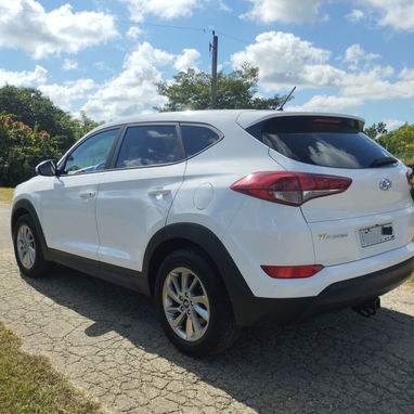 Hyundai Tucson 2017 - Img 113811704