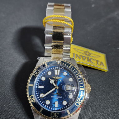 Reloj Invicta - 3/4