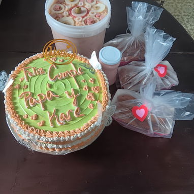 ‼️CAKES Y COMBOS PARA FIESTAS A DOMICILIO‼️ - Img 125906727