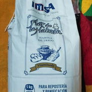 Vendo saco sellado de harina de trigo de 5 Kg a 3500 MN!! - Img 57314853