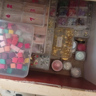 Vendo negocio de uñas completo - Img 124225460