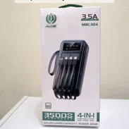 Cargador portátil de 35000 mAh con panel solar. Puede cargar varios celulares a la vez. Mensajería opcional - Img 55143964