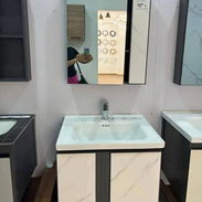 Mueble con Lavamano espejo y botiquín comunícate con Pedro - Img 52797144