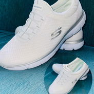 Tenis de mujer SKECHERS - Img 57187798