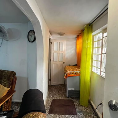 APARTMAENTO INTERIOR EN EL VEDADO – Plaza de la Revolución - 3/10