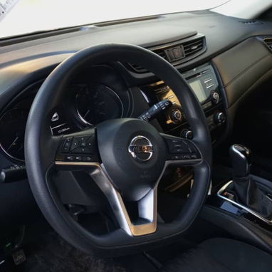 Vendo o negocio? Nissan Rogue, 2017 - Img 111015864