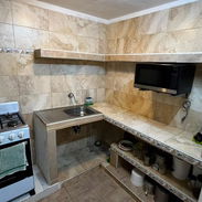 APARTAMENTO INTERIOR DE DOS PLANTAS EN EL VEDADO📍PLAZA DE LA REVOLUCIÓN Recien remodelada estilo moderno nuevo 20milusd - Img 58370352