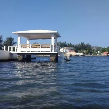 CASA EN VENTA - 10/10