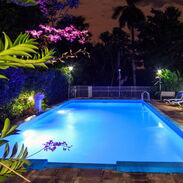 Renta de casa de lujo con piscina - Img 45775114