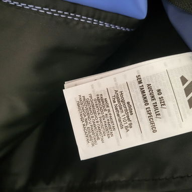 Mochila original marca ADIDAS. para TRABAJO, UNIVERSIDAD,ESCUELA. - 3/3