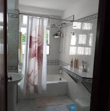 Venta de casa en el corazón del Vedado - Img 97438075