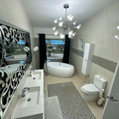 🌊 VILLA EXCLUSIVA FRENTE AL MAR  📍Santa Fé, Playa, La Habana - Img 114579255