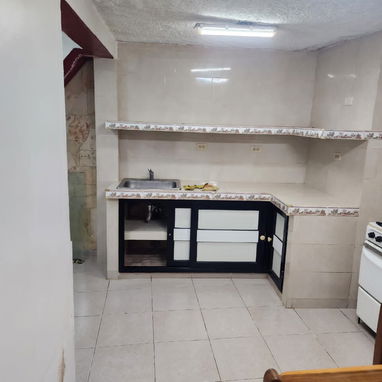 *96🏡-‼️❕️‼️Ganguita en🔥REBAJAS🔥‼️❕️‼️en Centro Habana [ un interior en planta baja,es la 1ra puerta ]* 🗺*Ubicación [ - Img 122990556