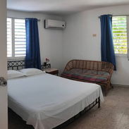 Alquiler por tiempo indefinido en La Habana. Apartamento en Nuevo Vedado con wifi y respaldo energético – 1 hab, terraza - Img 55003043