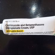 Clotrimazol y betametasona en crema 1%/0.05% - Img 58414238