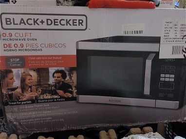 Microwave Black+Decker de 0.9 pies cubicos nuevo en caja-160usd - Img main-image-45729285