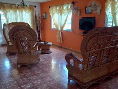 🏝️🏝️Renta casa con piscina en la playa de Guanabo, 5 habitaciones climatizadas, x WhatsApp +5352 463651 - Img 65045879