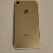 IPHONE 7-128gb-100%BAT-LIBRE DE FABRICA(no huella)(✨IMPECABLE✨)(cargador y mica)-DORADO🧡 - Img 55098150