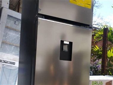 Refrigerador puerta arriba y abajo , refrigerador side by side - Img 64704663