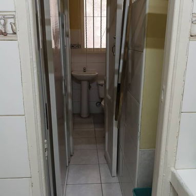 Rento hermoso apartamento en el vedado todas las condiciones - Img 122542796