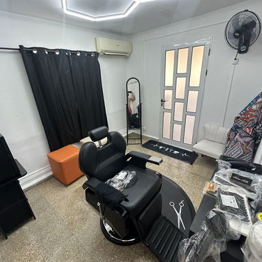 Se solicita barbero con experiencia para nuevo Barber Studio !! - 3/6