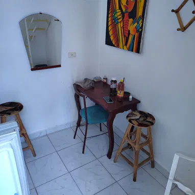 Vendo cuartico con todo adentro en el Vedado - Img 122560788