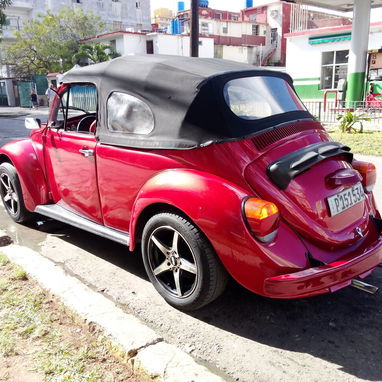 VW escarabajo descapotable nuevo al detalle, las fotos hablan... pintura, chapistería y mecánica nueva - Img 118290724