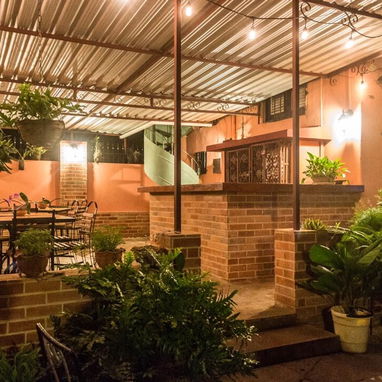 Renta lineal de estudio con acceso a cocina compartida - Img 120673249