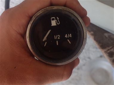 Reloj de presión, amperímetro y combustible - Img 67347993
