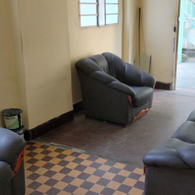 Casa en la Víbora en bajos, 3 hab con garaje. - Img 121988652