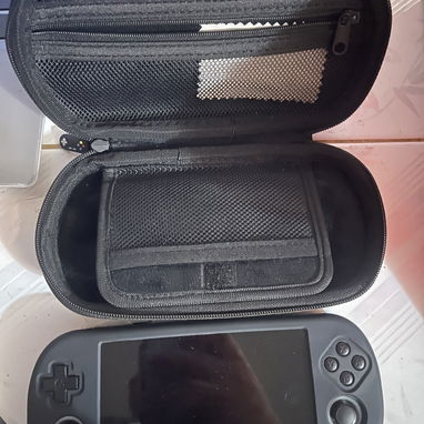 Consola portátil Trimui S-Mart Pro nueva 250gb llena de juegos ,excelente calidad. - Img 127803044