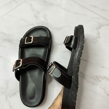 Venta de calzado exclusivo - 4/4