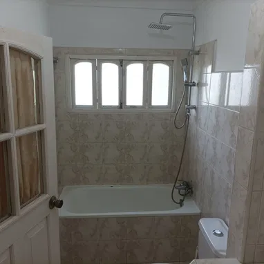 🏡 CASA EN VENTA EN HOLGUÍN – LA MOLIENDA | 135 m² | A 100 m DE CARRETERA CENTRAL | 35.000 USD - 6/8