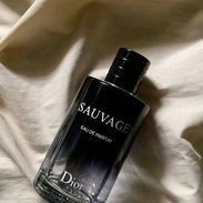 Perfume de hombre Sauvage 100ml sellado en caja precio 15 Usd - Img 53882531