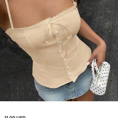 Blusas y tops - 7/10