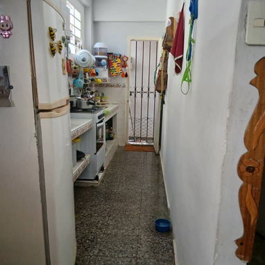 Venta Biplanta 2 cuartos Playa 26mil 53582376 - 3/5