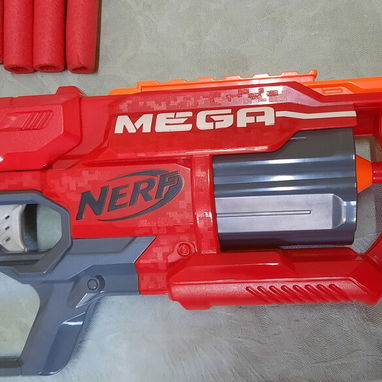 Pistola niños con dardos. USD 15 - 2/2