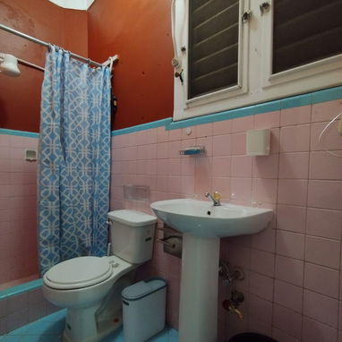Rento apartamento amplio de 2 habitaciones ❄️ - Img 116336999