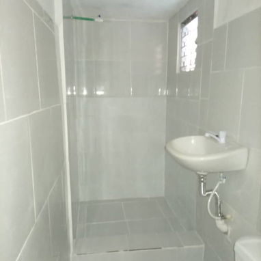 Se vende apartamento céntrico en Víbora Park de un cuarto - 2/4