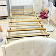 Cama tapizada personal - Img 56356181