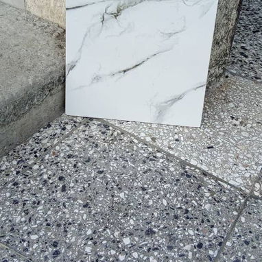Porcelanato y cerámica - 6/10