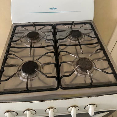 Cocina de gas de uso con horno - Img 122034654