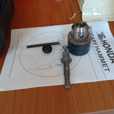 TALADRO ROTOMARTILLO HONDA 26MM SDS-PLUS 1300W, ENTREGA DE FACTURA, VARIEDAD DE HERRAMIENTAS, ETC - Img 124935106