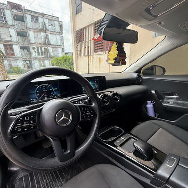 Mercedez benz A200  150k km perfecto estado llantas 19 AMG - Img 122762866