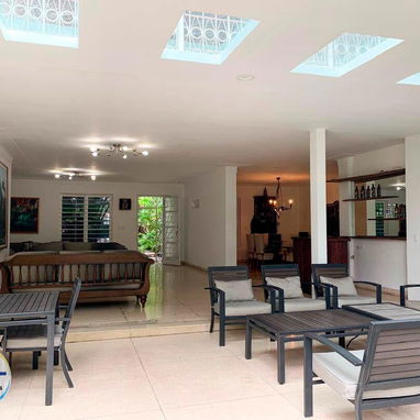 Mansión de Lujo en Alquiler – Miramar, La Habana ✨🏡 - Img 115640148