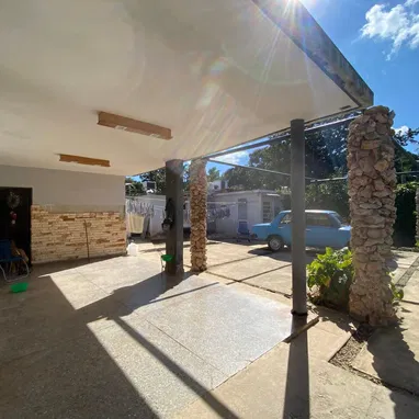 Venta/ Permuta de casa independiente en Cojímar - Img 117926913