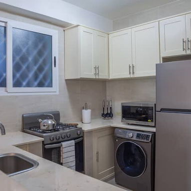 Amplio apartamento de 1 dormitorio disponible en Vedado, La Habana, Cuba - Img 125861269