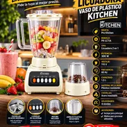 VASO PLASTICO🍹 LICUADORA 🍹 KITCHEN 300W. TENEMOS MENSAJERÍA CON FACTURA Y GARANTÍA. TELF 54833699 - Img 57531367