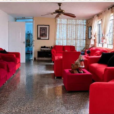 CASA EN PLANTA BAJA — BOYEROS, WAJAY con garaje y piscina✨🏡 - 2/10